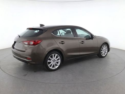 Used 2017 MAZDA MAZDA3 Grand Touring FWD image 4