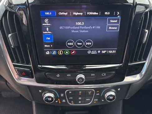 Used 2023 Chevrolet Traverse Premier w/ Redline Edition AWD/4WD image 16