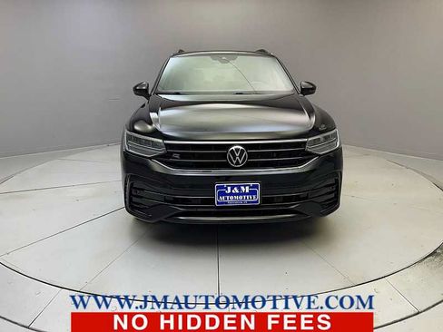 Used 2024 Volkswagen Tiguan SE R-Line AWD/4WD image 8