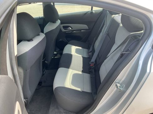 Used 2012 Chevrolet Cruze LS FWD image 24