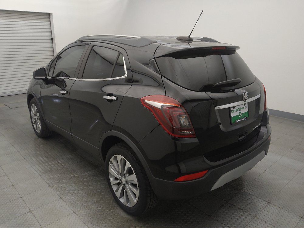 Used 2020 Buick Encore Preferred FWD image 5