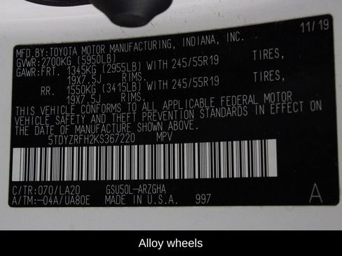 Used 2019 Toyota Highlander Limited image 23