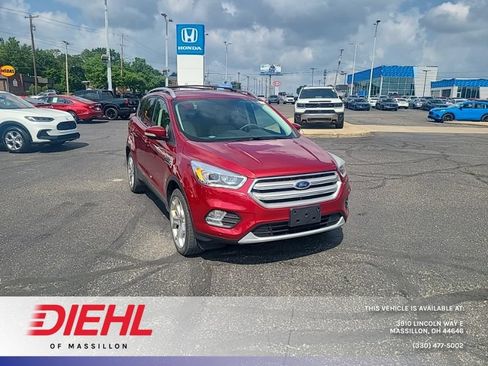 Used 2018 Ford Escape Titanium AWD/4WD image 1