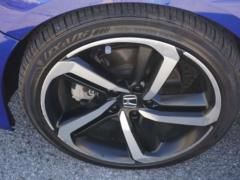 Used 2019 Honda Accord Sport image 11