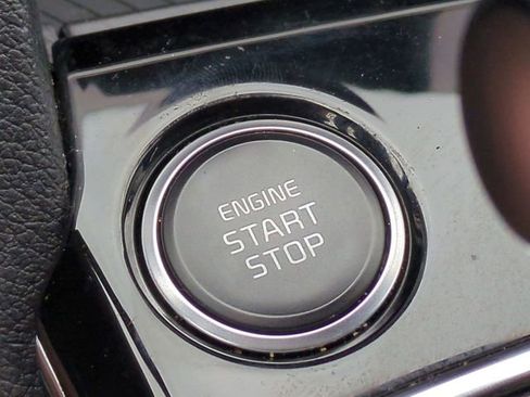 Used 2023 Kia Sportage SX image 29