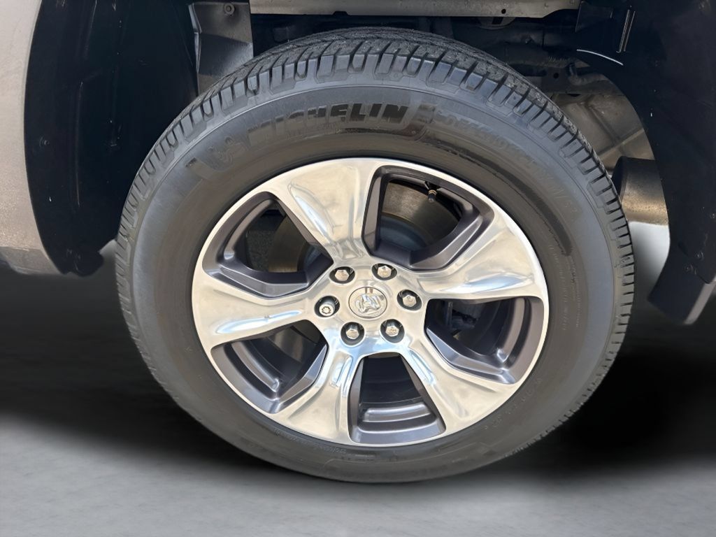 Used 2019 RAM 1500 Laramie RWD image 34