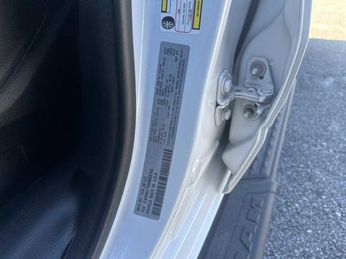 Used 2021 RAM 1500 Big Horn image 31