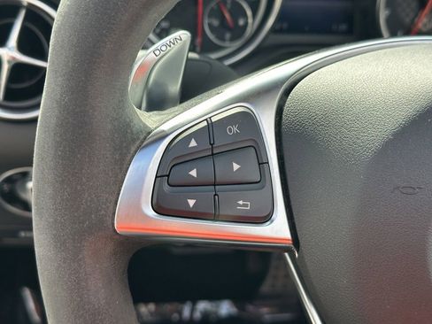 Used 2017 Mercedes-Benz SLC 43 AMG image 22