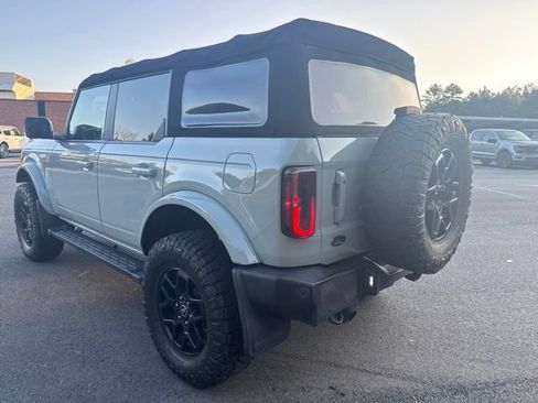 Used 2022 Ford Bronco Outer Banks AWD/4WD image 3