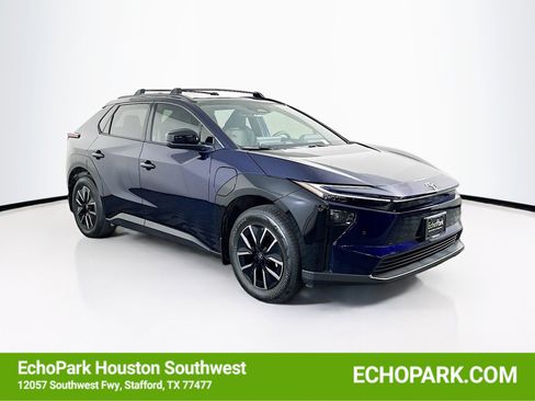 Used 2026 Toyota bZ FWD image 1