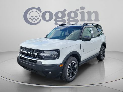 New 2026 Ford Bronco Sport Outer Banks AWD/4WD image 1