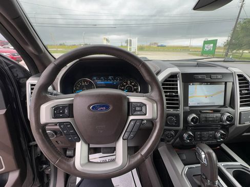 Used 2016 Ford F150 King Ranch w/ Equipment Group 601A Luxury AWD/4WD image 15