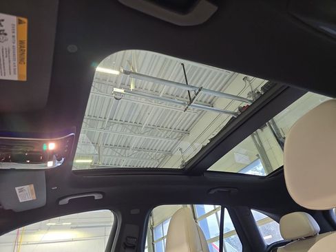 New 2026 Mercedes-Benz GLC 300 image 32