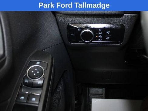 Used 2023 Ford Escape Active AWD/4WD image 17