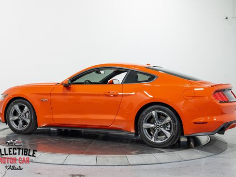 Used 2016 Ford Mustang GT Premium w/ Equipment Group 401A RWD image 12