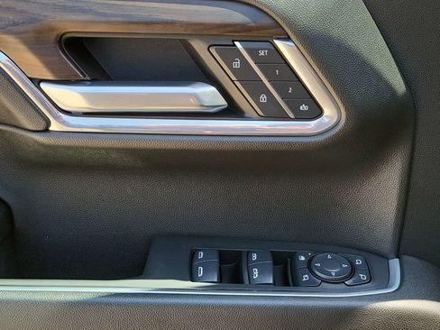 Certified 2024 GMC Sierra 1500 SLT AWD/4WD image 22