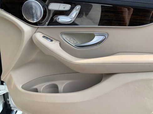 Used 2016 Mercedes-Benz GLC 300 image 31