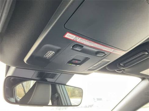 Used 2026 Toyota Camry SE w/ Convenience Package image 25