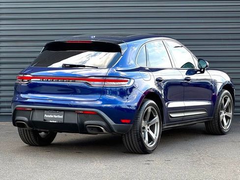 Used 2022 Porsche Macan AWD/4WD image 7