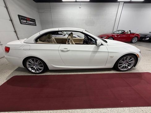 Used 2010 BMW 328i Convertible RWD image 52