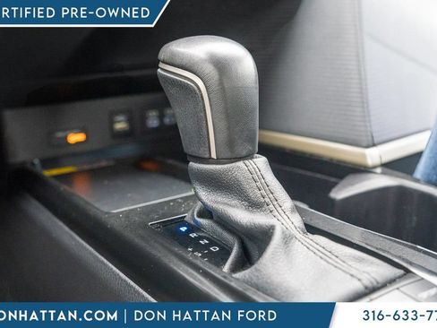 Used 2025 Toyota Camry SE FWD image 9