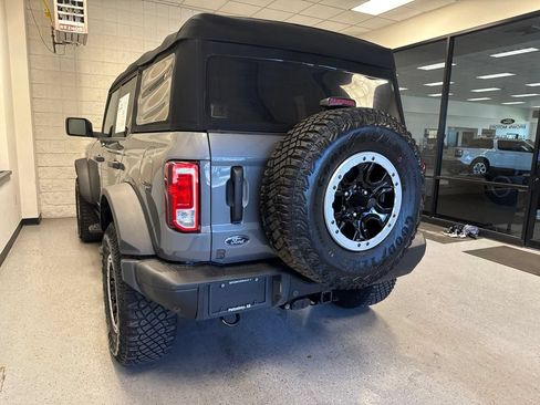 Used 2023 Ford Bronco Black Diamond w/ Sasquatch Package AWD/4WD image 42