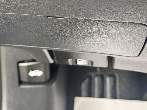 Used 2024 Nissan Altima 2.5 SR w/ SR Premium Package image 21