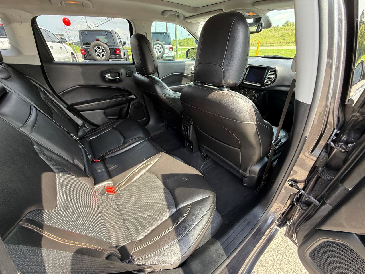 Used 2018 Jeep Compass Limited w/ Navigation Group FWD image 38