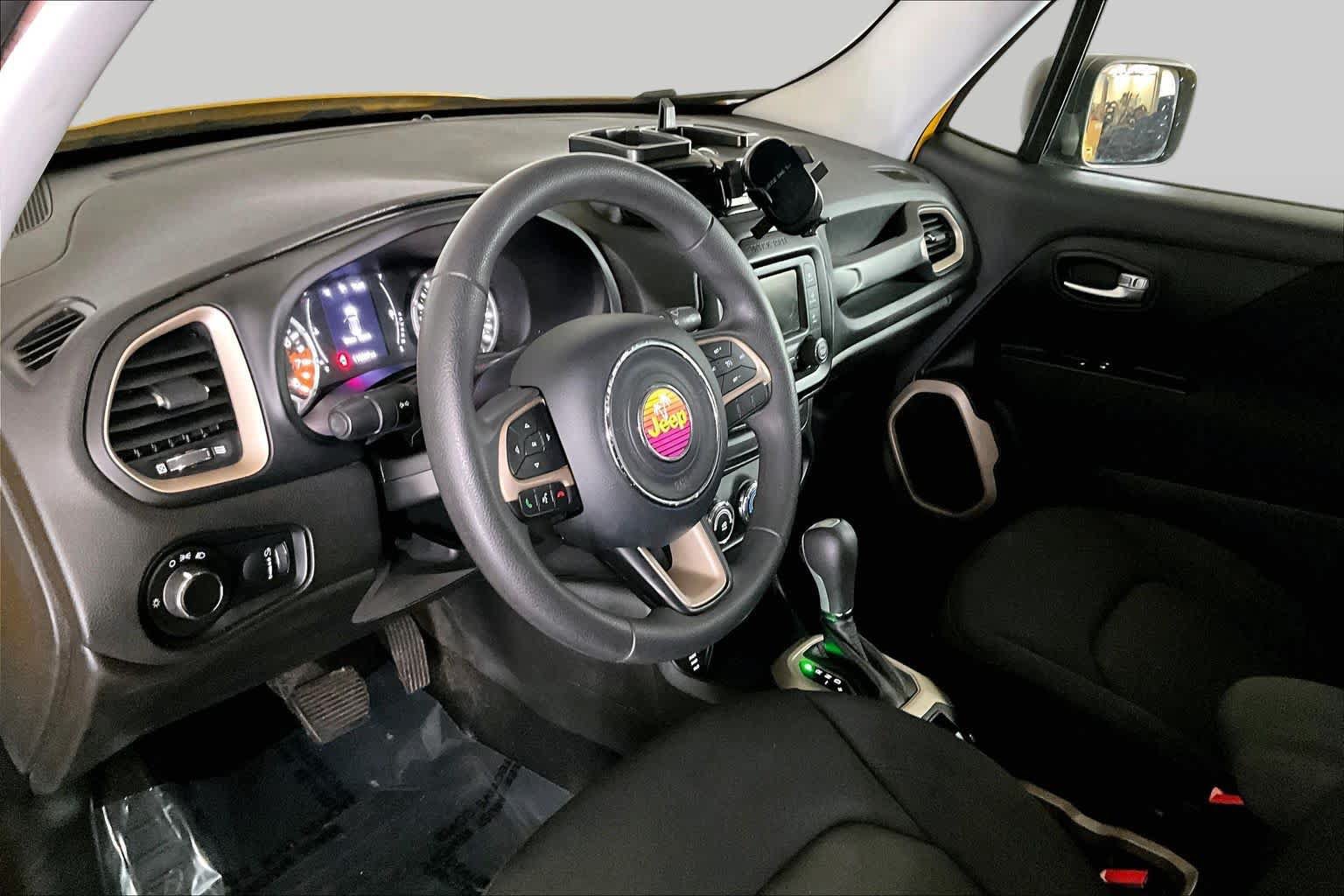 Used 2017 Jeep Renegade Sport w/ Power & Air Group AWD/4WD image 17