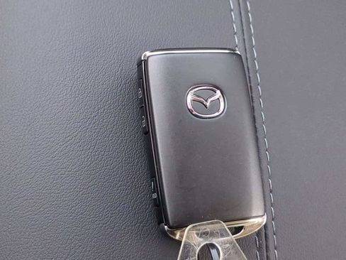New 2025 MAZDA CX-30 AWD 2.5 S w/ Preferred Package image 35