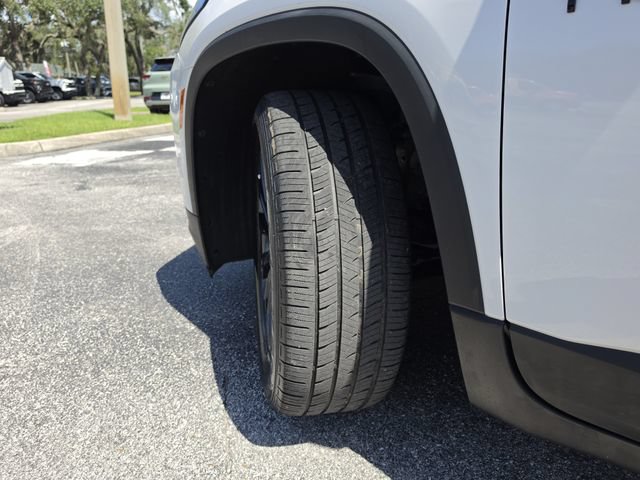 Used 2022 Chevrolet Traverse RS FWD image 41