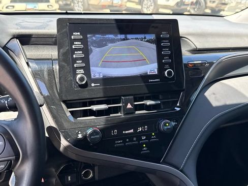 Used 2024 Toyota Camry SE FWD image 21
