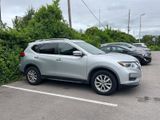 Used 2018 Nissan Rogue SV image 2