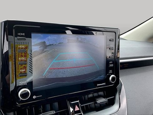 Used 2022 Toyota Corolla LE FWD image 26