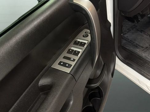 Used 2011 Chevrolet Silverado 1500 LT w/ All-Star Edition AWD/4WD image 15