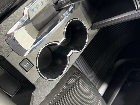 Used 2017 Chevrolet Equinox LT w/ Convenience Package image 12