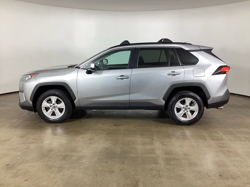 Used 2020 Toyota RAV4 XLE AWD/4WD image 8