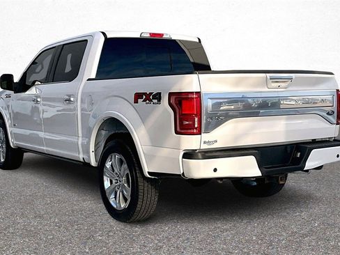 Used 2017 Ford F150 Platinum w/ Equipment Group 701A Luxury image 5