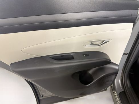Used 2025 Hyundai Tucson SEL FWD image 24