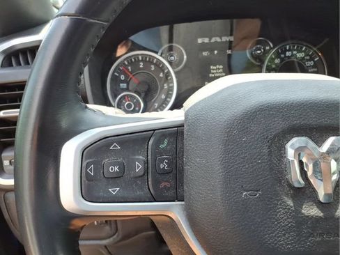 Used 2023 RAM 1500 Big Horn AWD/4WD image 18