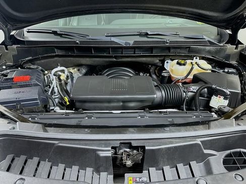 Certified 2023 Cadillac Escalade ESV Premium Luxury w/ LPO, Radiant Package image 34