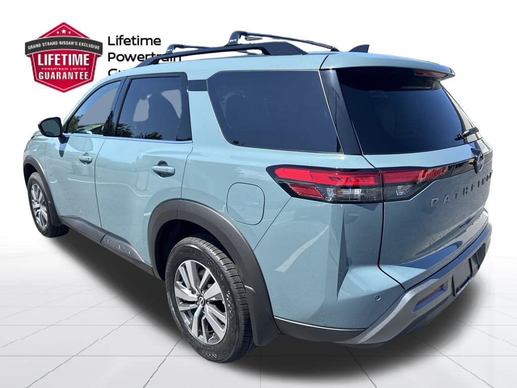 New 2026 Nissan Pathfinder SL FWD image 7