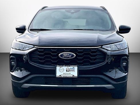 Used 2025 Ford Escape ST-Line Select AWD/4WD image 2