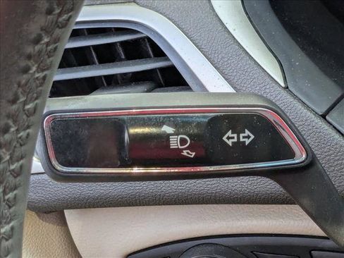 Used 2017 Lincoln MKZ Reserve image 14