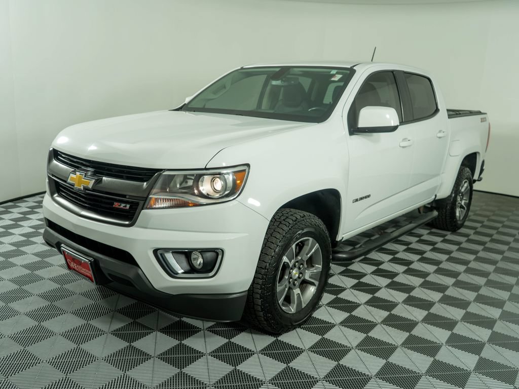 Used 2015 Chevrolet Colorado Z71 AWD/4WD image 3