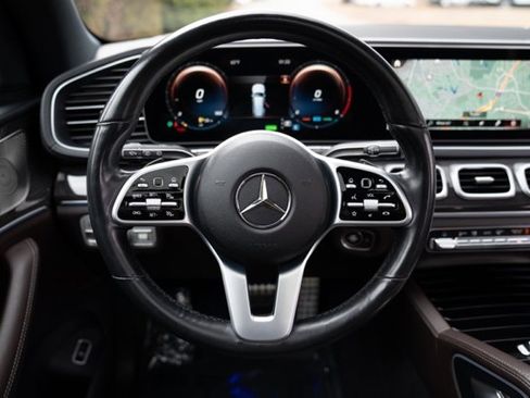 Used 2022 Mercedes-Benz GLS 450 4MATIC w/ AMG Line Exterior image 30