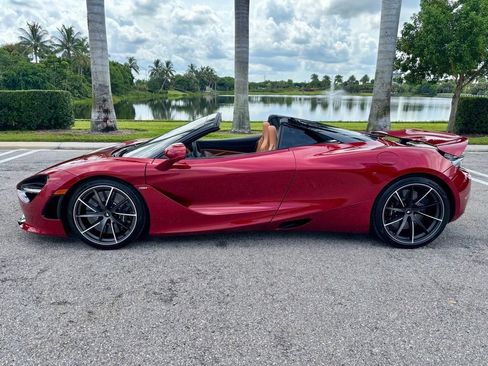 Used 2022 McLaren 720S Luxury RWD image 13