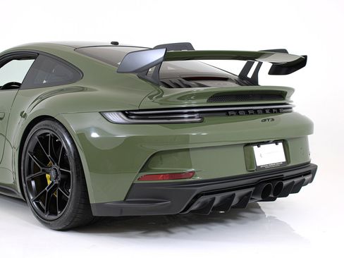 Used 2022 Porsche 911 GT3 RWD image 32