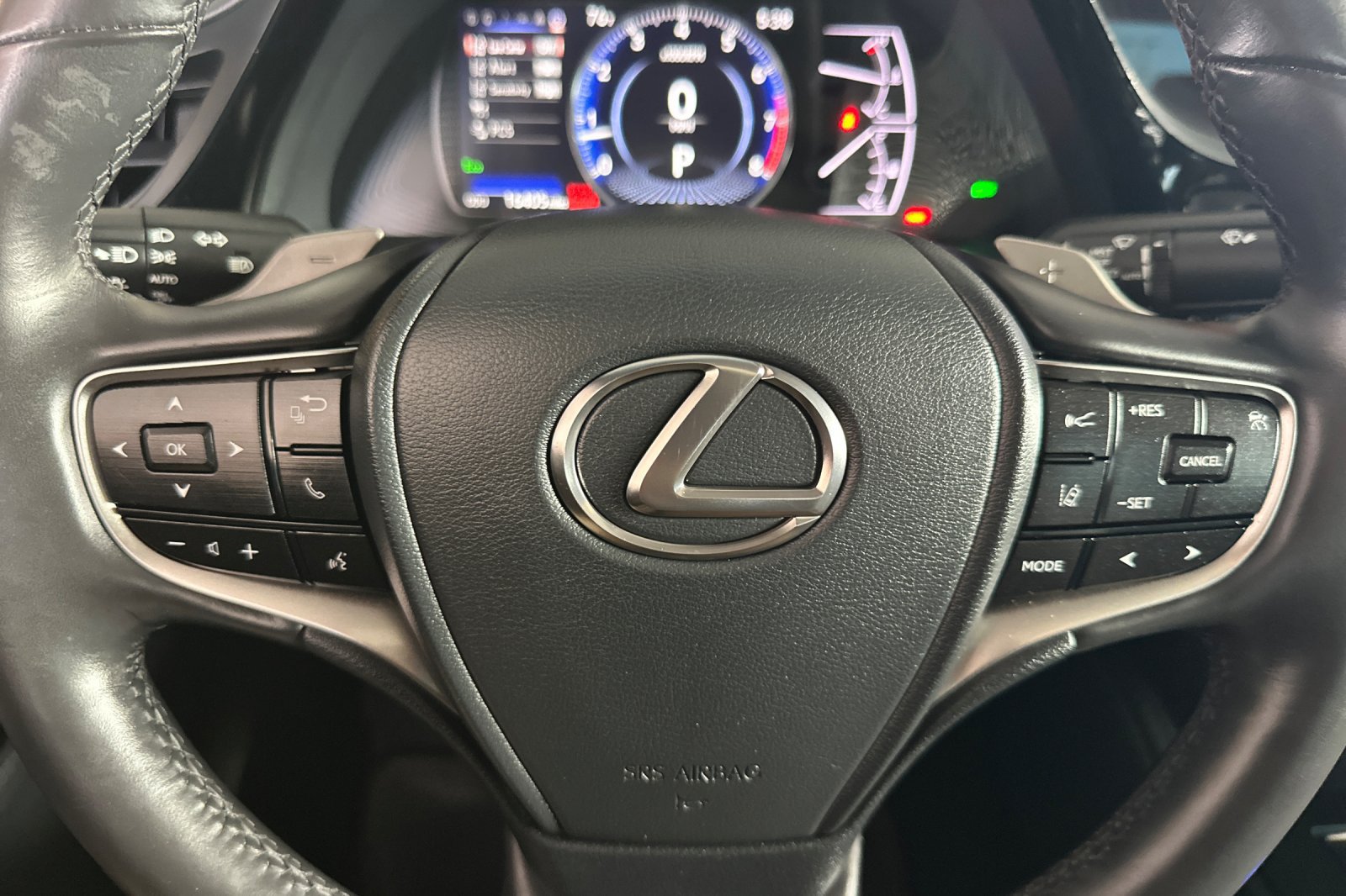 Certified 2024 Lexus ES 350 w/ Premium Package FWD image 18