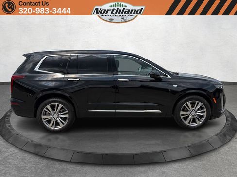 Used 2023 Cadillac XT6 Premium Luxury AWD/4WD image 4
